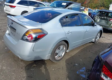 2011 Nissan Altima 2.5 S z USA, uszkodzony, nr VIN 1N4AL2AP1BN438623